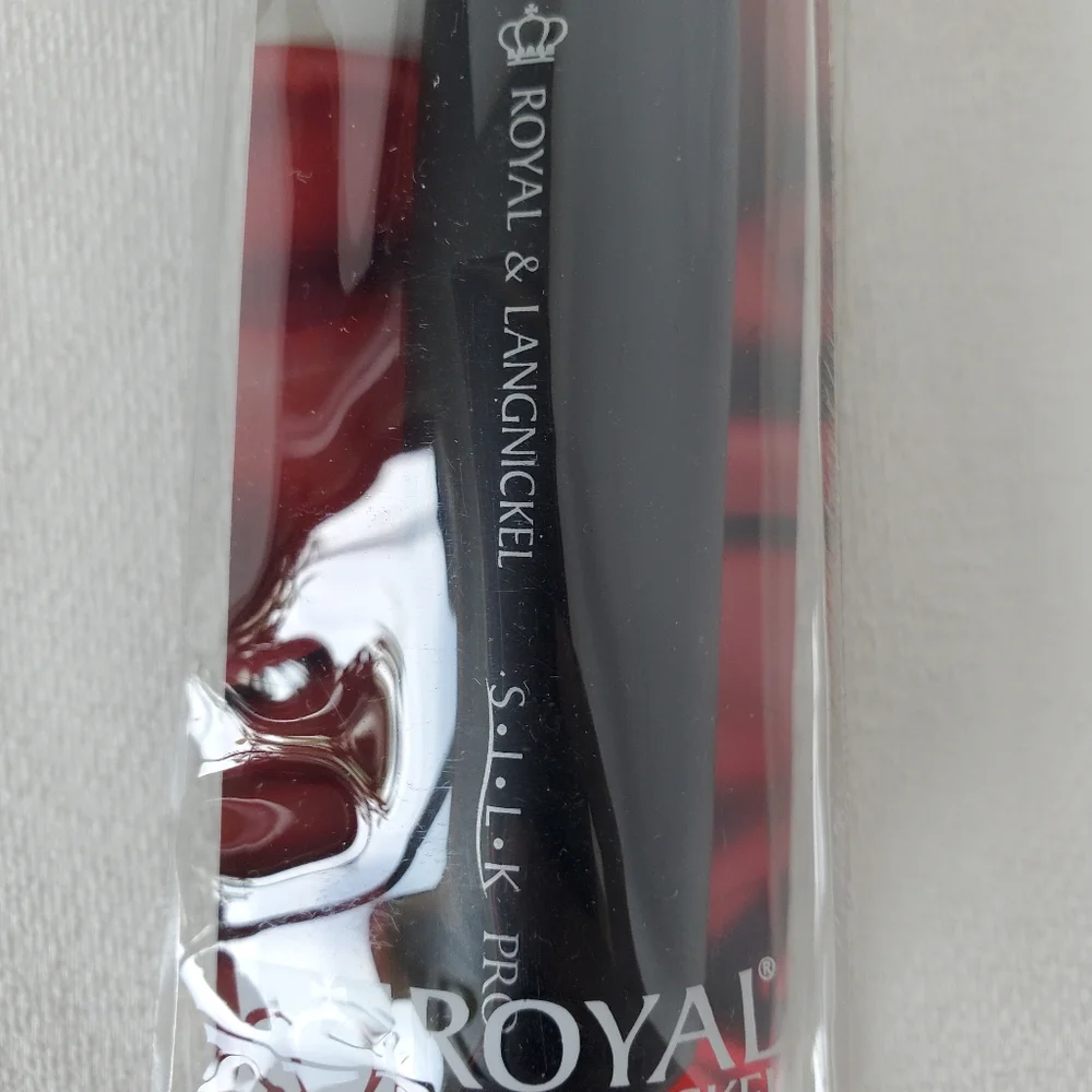 Free With Any Purchase-Royal & Lagnickel Silk Synthetic Bronzer Brush